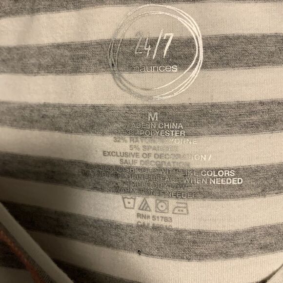 24/7‎ Maurices shirt size M - Picture 3 of 8